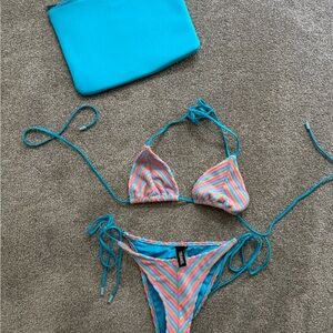 Triangl Swimwear- VINCA. Size small bottom and medium top